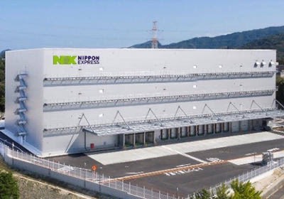 西日本通運西日本医薬品センター